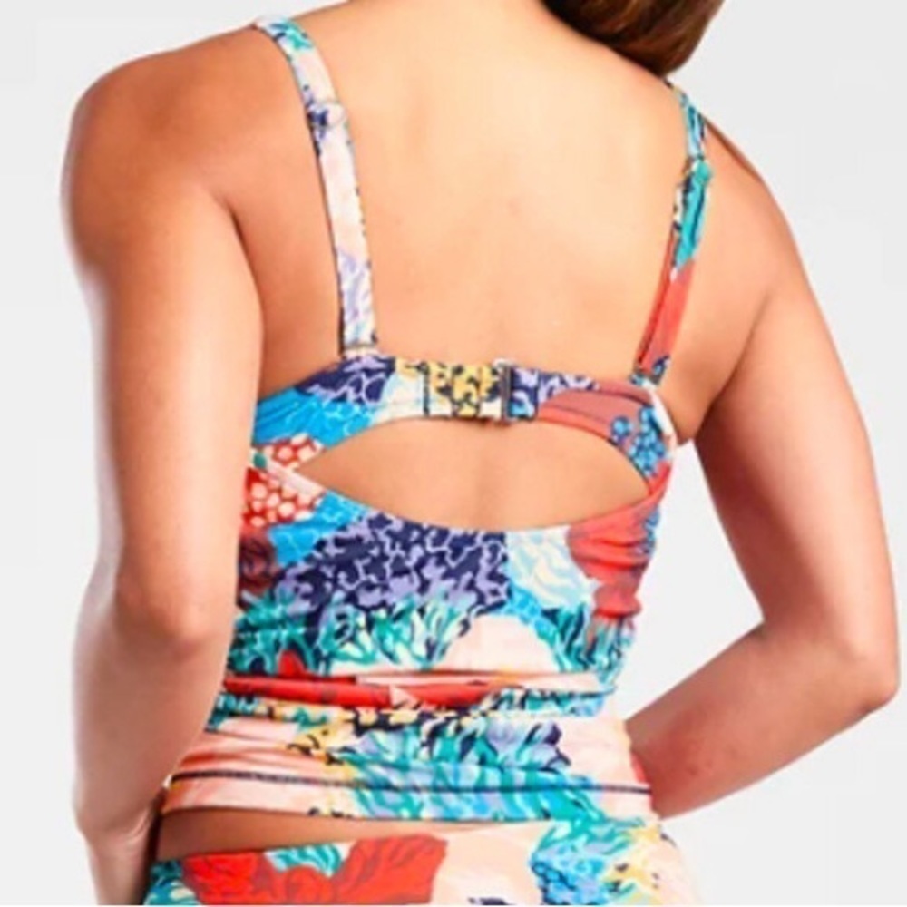 NWOT Womens Athleta Square Neck Bra Cup Print Tankini, Multiple Sizes - Picture 2 of 15